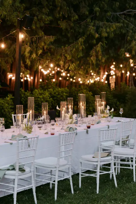 Candle-lit reception table