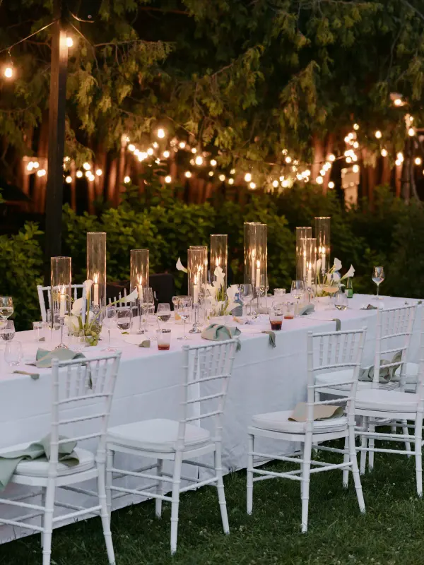 Candle-lit reception table